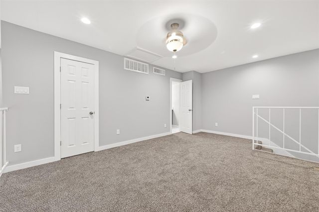 2800 Jeanetta Street 1602, Houston, TX 77063