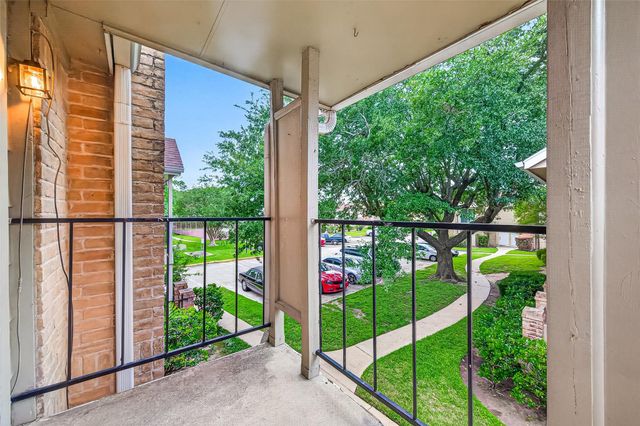2800 Jeanetta Street 1602, Houston, TX 77063
