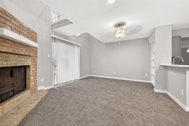 2800 Jeanetta Street 1602, Houston, TX 77063