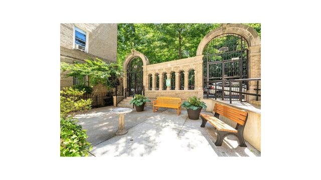 811 Walton Ave Apt E18, New York City, NY 10451