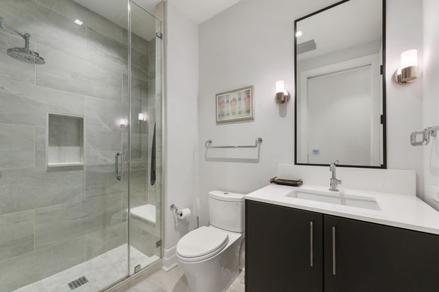 6017 Memorial Drive 305, Houston, TX 77007