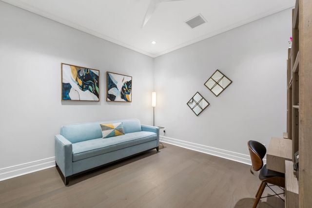 6017 Memorial Drive 305, Houston, TX 77007