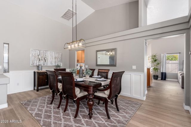 1393 E MEAD Drive, Chandler, AZ 85249