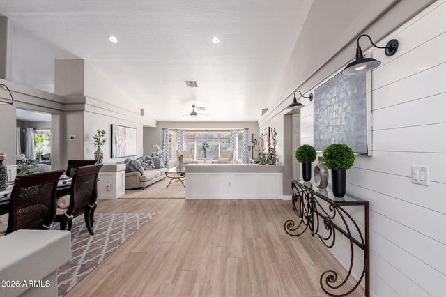 1393 E MEAD Drive, Chandler, AZ 85249