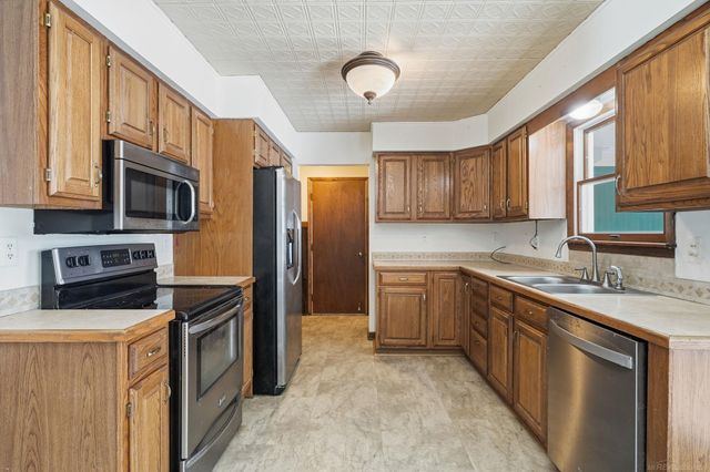 2336 N Irish Road, Davison Twp, MI 48423