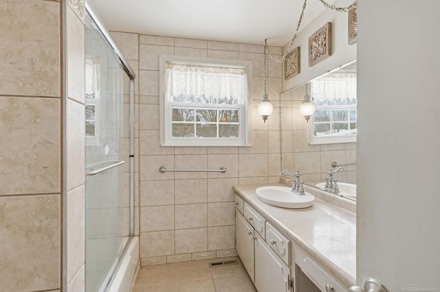 2336 N Irish Road, Davison Twp, MI 48423