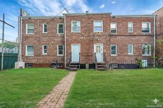 20202 109th Avenue, Saint Albans, NY 11412