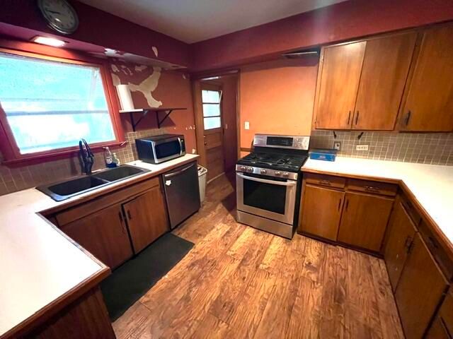 3488 W Manitou Circle, Norton Shores City, MI 49441