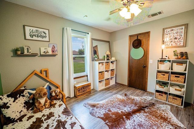 2914 Kermit Street, Plainview, TX 79072