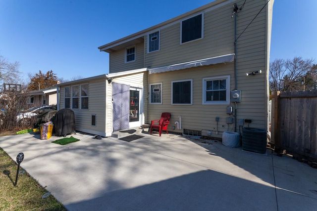 8741 W Dallas STREET, Milwaukee, WI 53224