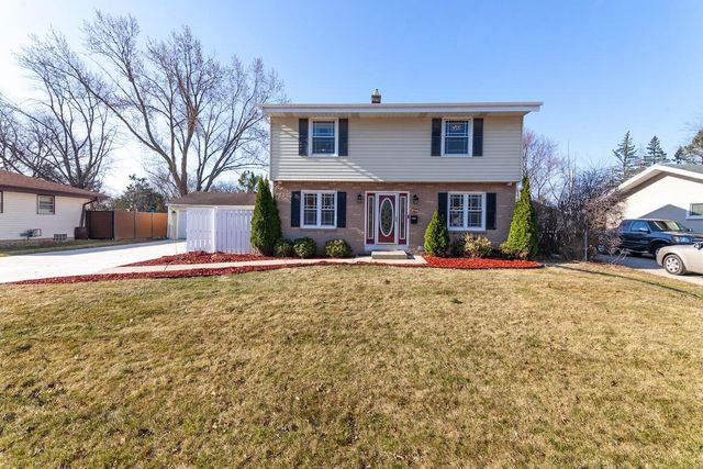 8741 W Dallas STREET, Milwaukee, WI 53224