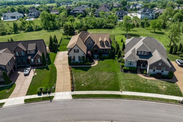 106 Nogs Gdn, Gallatin, TN 37066