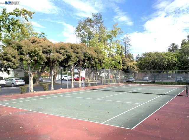 10439 Mary Ave, Cupertino, CA 95014