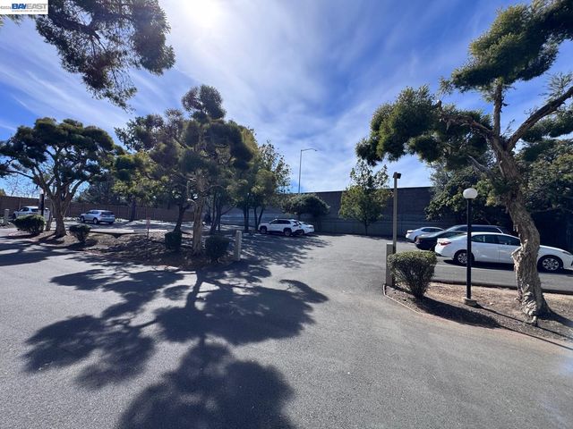 10439 Mary Ave, Cupertino, CA 95014