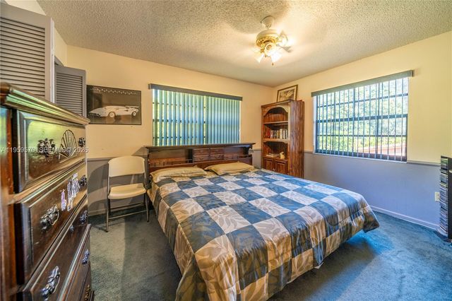 6337 SW 32nd St, Miramar, FL 33023