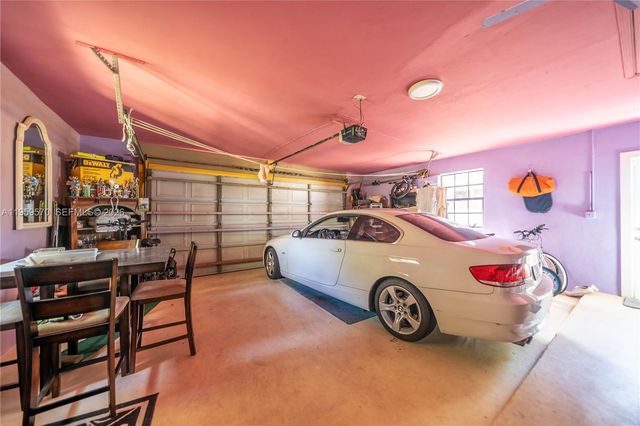 6337 SW 32nd St, Miramar, FL 33023