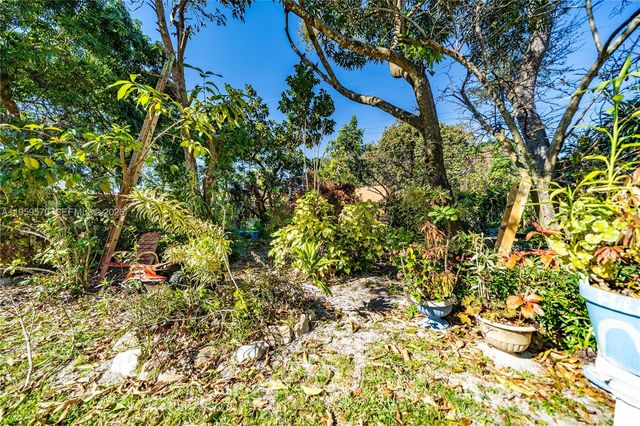 6337 SW 32nd St, Miramar, FL 33023