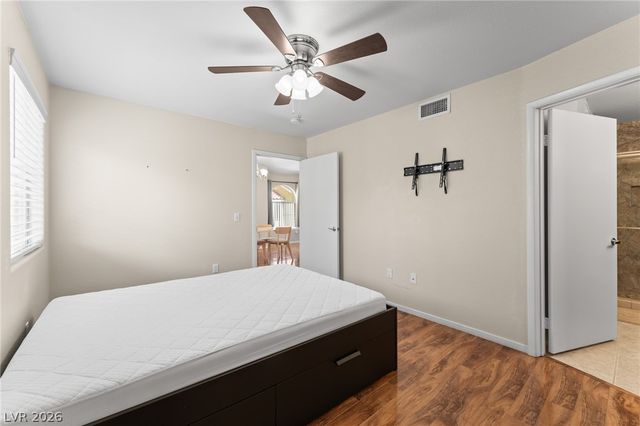 7950 West Flamingo Road 2142, Las Vegas, NV 89147