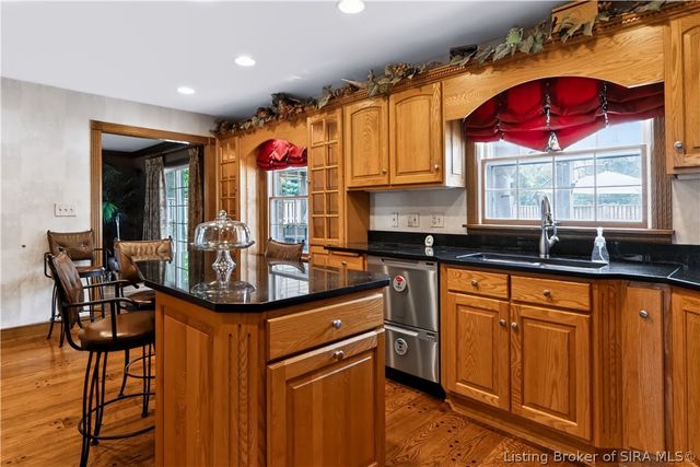 3814 Dogwood Drive, Floyds Knobs, IN 47119