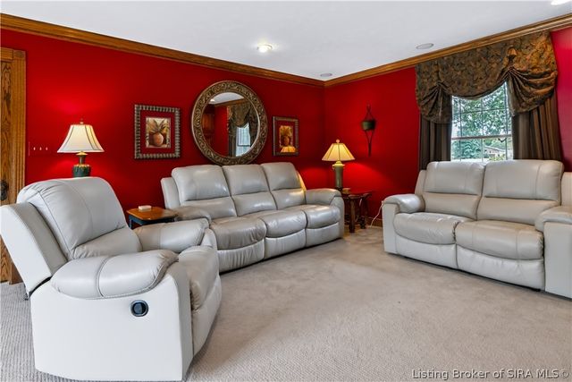 3814 Dogwood Drive, Floyds Knobs, IN 47119