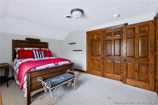3814 Dogwood Drive, Floyds Knobs, IN 47119