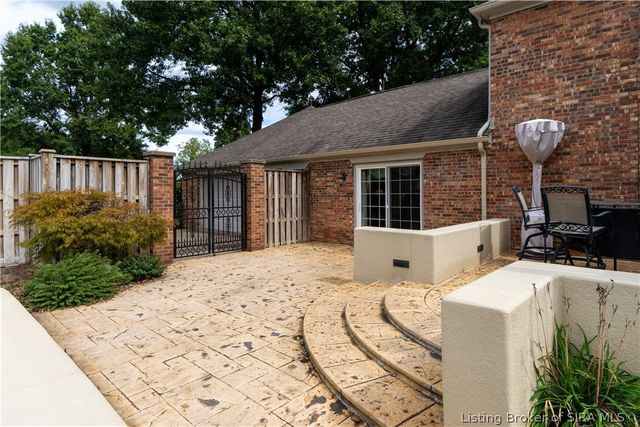 3814 Dogwood Drive, Floyds Knobs, IN 47119