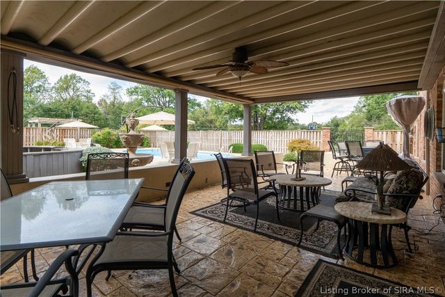 3814 Dogwood Drive, Floyds Knobs, IN 47119