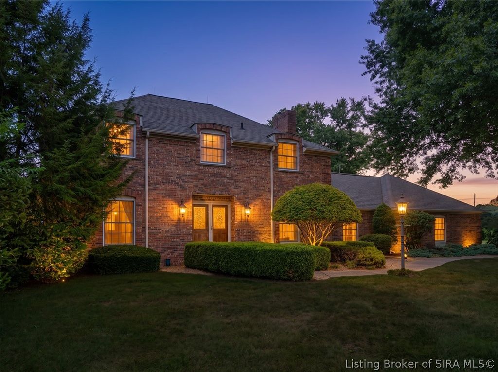 3814 Dogwood Drive, Floyds Knobs, IN 47119