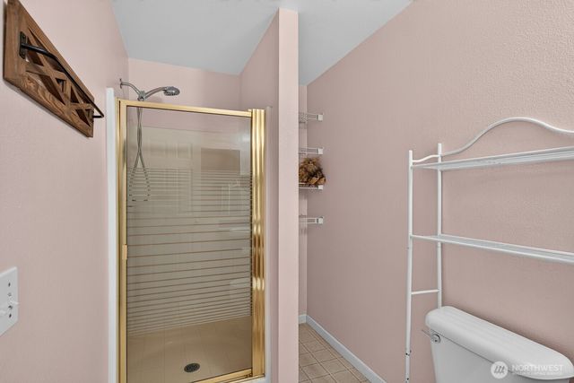17701 Hillside Court, Arlington, WA 98223