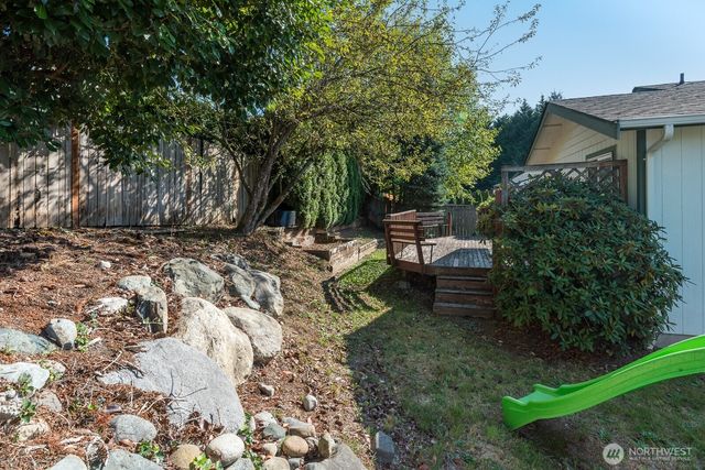 17701 Hillside Court, Arlington, WA 98223