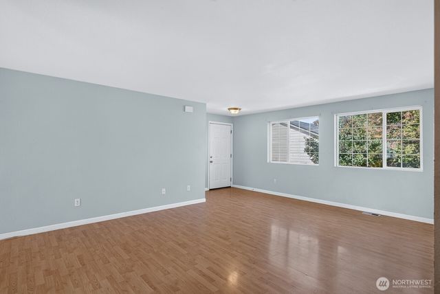 17701 Hillside Court, Arlington, WA 98223