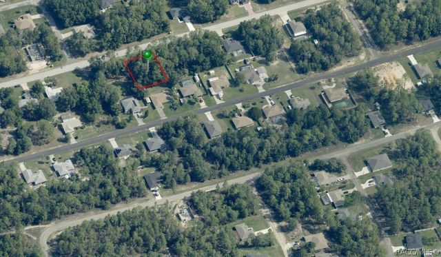 7953 N Golfview Drive, Citrus Springs, FL 34434