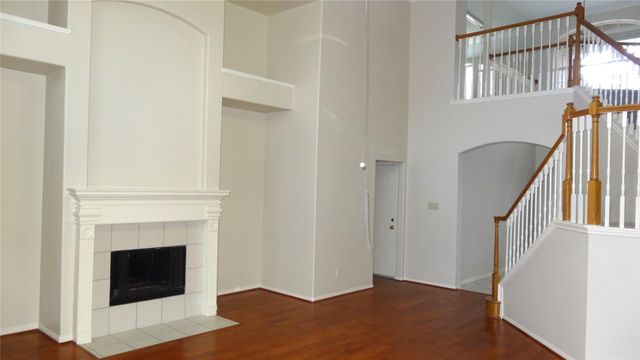 4822 Schiller Park Lane, Sugar Land, TX 77479