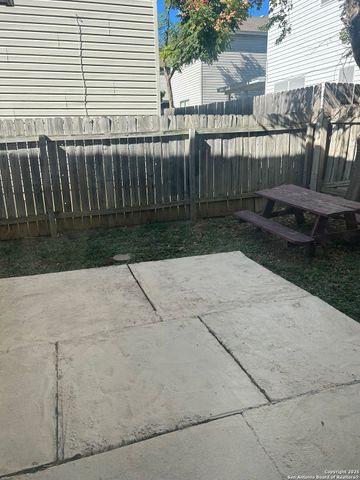 5103 Kenton Ash, San Antonio, TX 78240