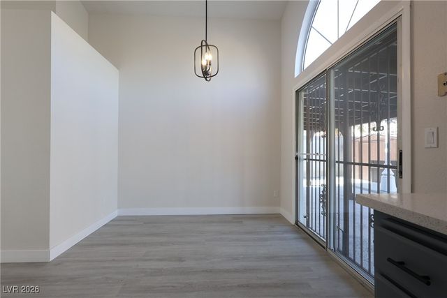 6500 White Swan Circle, Las Vegas, NV 89108