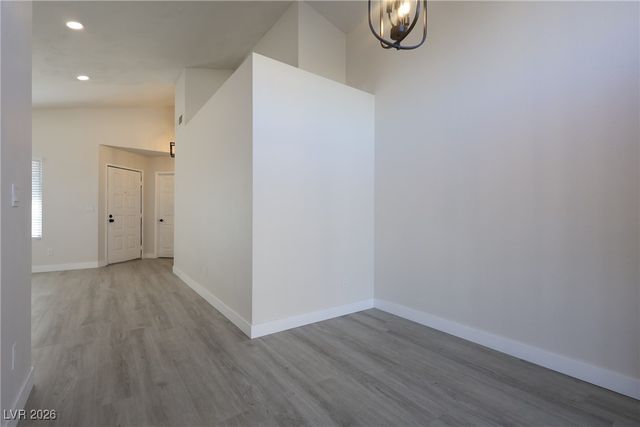 6500 White Swan Circle, Las Vegas, NV 89108