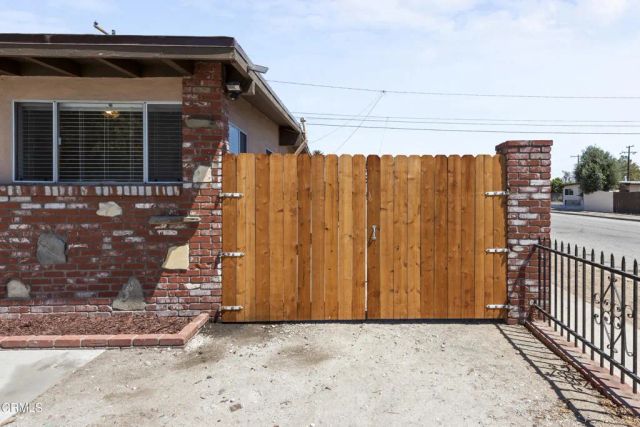 3402 Minna Street, Oxnard, CA 93036