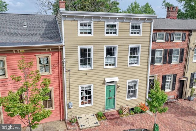 104 E THIRD ST, New Castle, DE 19720