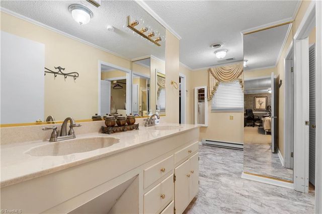 1687 Sexton Road, Denton, NC 27239