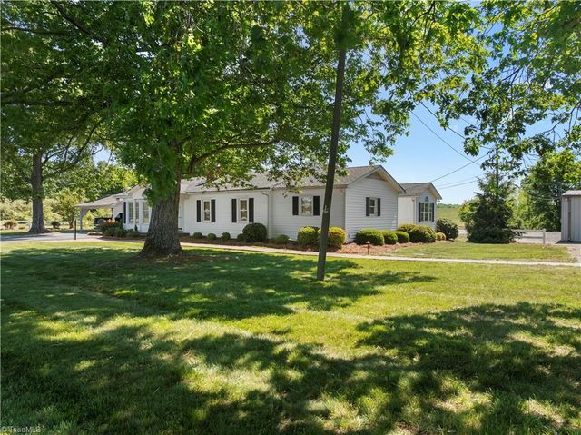 1687 Sexton Road, Denton, NC 27239