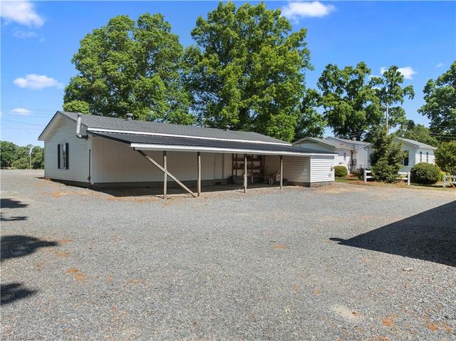 1687 Sexton Road, Denton, NC 27239