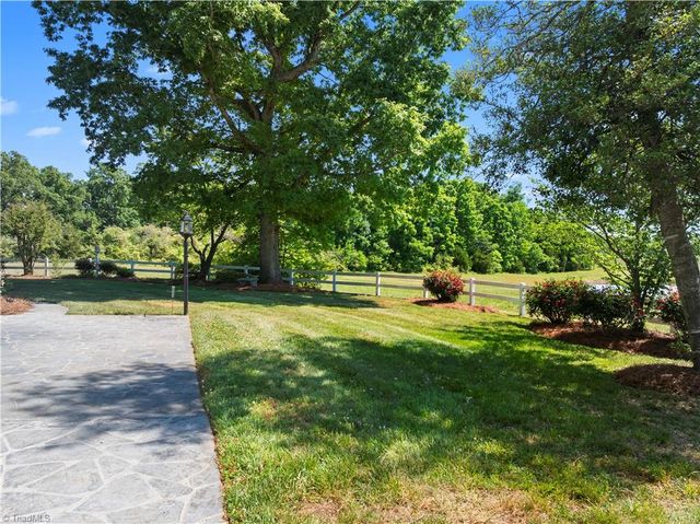 1687 Sexton Road, Denton, NC 27239
