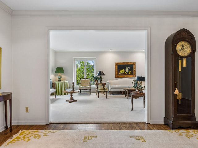 11202 Mount Curve Road, Eden Prairie, MN 55347