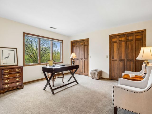 11202 Mount Curve Road, Eden Prairie, MN 55347