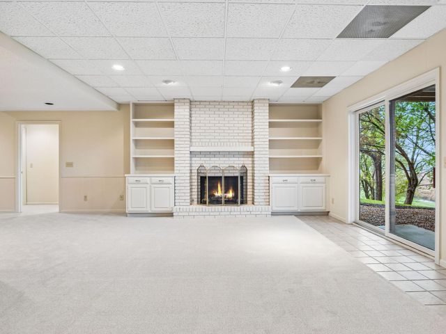 11202 Mount Curve Road, Eden Prairie, MN 55347