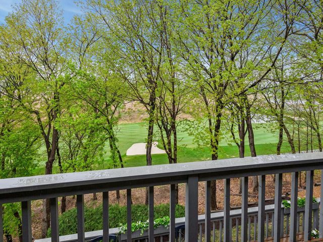 11202 Mount Curve Road, Eden Prairie, MN 55347