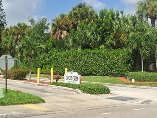 1500 N Congress Ave C18, West Palm Beach, FL 33401