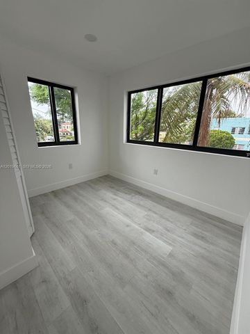 1101 SW 12th Ct 7, Miami, FL 33135