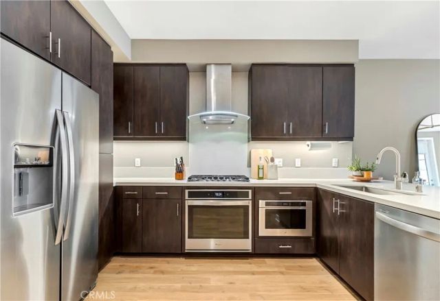 2344 Nolita, Irvine, CA 92612