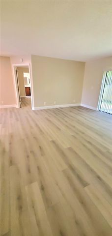 3013 NW 92nd Avenue, Coral Springs, FL 33065